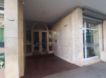 Departamento de 4 ambientes, Bahía Blanca · Mitre 151, Vende Departamento de Dos Dorm.