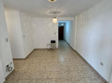 Departamento · 57m² · 3 Ambientes · Depto 2 Dor - Sobre Bv San Juan Al 800