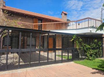 Casa de 6 ambientes, Ciudad de Mendoza · Casa en Alquiler, Capital, Mendoza.