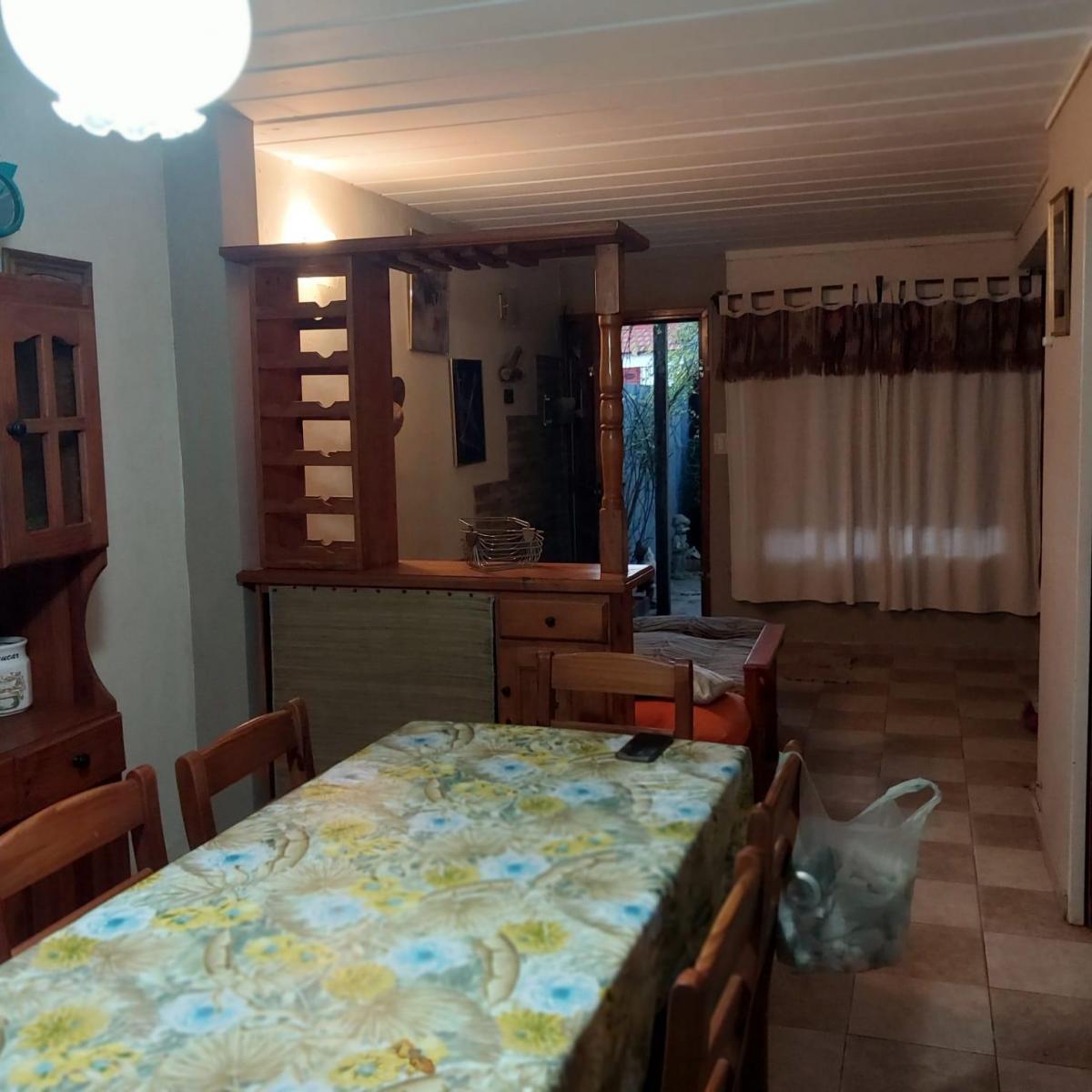 Triplex 3 dorm, 4 amb, 150m² en centro, con cochera