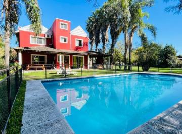 Casa · 350m² · 4 Ambientes · 1 Cochera · Casa en Alquiler en Boca Ratón, Pilar, G. B. a. Zona Norte