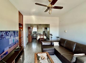 Departamento · 68m² · 3 Ambientes · Departamento 2 Dorm. con Balcón Al Frente Orientación Norte