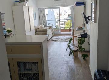 Departamento · 30m² · 1 Ambiente · Alquiler Monoambiente con Balcon en Recoleta