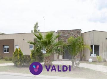 Casa · 150m² · 4 Ambientes · 1 Cochera · Casa en Venta - Barrio La Horqueta de Echeverría, Canning