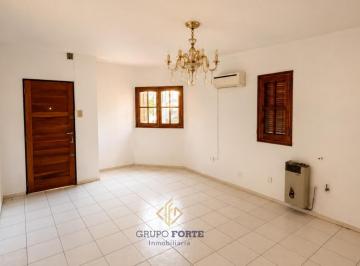 Casa · 122m² · 4 Ambientes · 2 Cocheras · Casa en Venta en B° Residencial Velez Sarsfield