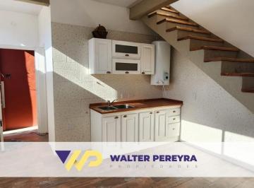 Departamento · 40m² · 2 Ambientes · Alquiler PH 2 Ambientes Camacuá 5000 - Wilde