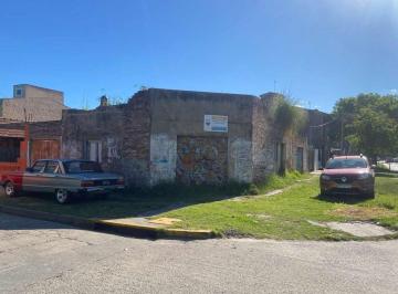 Casa · 100m² · 2 Ambientes · Venta Casa 2 Amb Mas Local a Refaccionar en Tigre