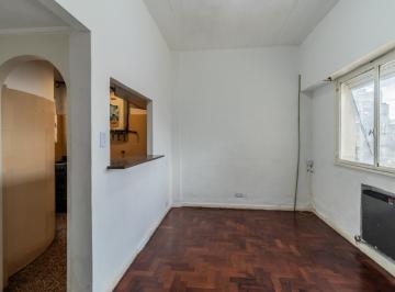 Departamento · 33m² · 2 Ambientes · Venta| 2 Amb | Muy Luminoso | Impecable Estado