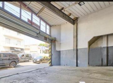 Local comercial · 178m² · 1 Ambiente · Venta de Local Comercial en Planta Baja en Floresta Apto Credito