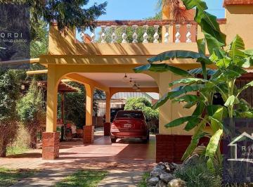 Casa · 146m² · 4 Ambientes · 2 Cocheras · Venta Casa - Lote de 10750 m² Pilar / Ruta 8 - Financiación - Permuta