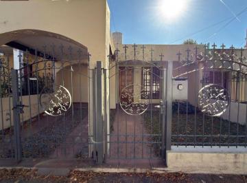 Casa · 75m² · 3 Ambientes · 1 Cochera · Venta Casa 2 Dorm. Villa Cabrera