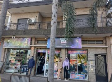 Oficina comercial de 4 ambientes, General Rodríguez · Se Alquila Para Oficina Comercial. Ubicacion Ideal, Sobre La Ruta.