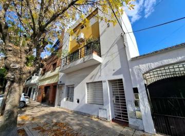 PH de 2 ambientes, Mataderos · Pola 2900, Mataderos. PH de 2 Ambientes con Patio. Bajas Expensas. Excelente Estado