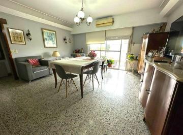 Departamento · 62m² · 3 Ambientes · Venta Depto 3 Ambientes Al Frente con Balcon Wilde