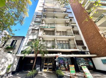 Departamento · 75m² · 5 Ambientes · 1 Cochera · Departamento Sobre Bv. Oroño de Tres Dorm.