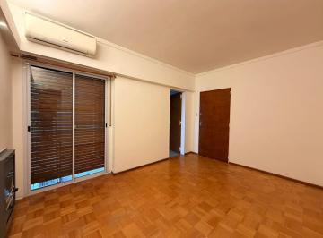 Departamento · 32m² · 2 Ambientes · Espectacular Departamento con Balcón en Recoleta