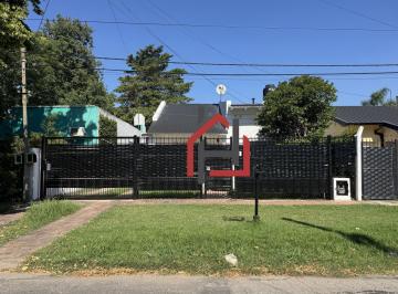 Casa · 85m² · 5 Ambientes · 1 Cochera · Casa en Venta en City Bell