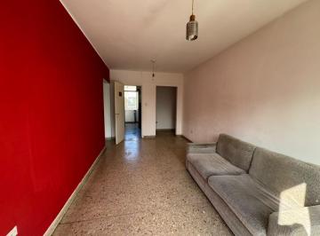 Departamento · 56m² · 3 Ambientes · Departamento en Alquiler de Dos Dorm. en 56 E/ 6 y 7