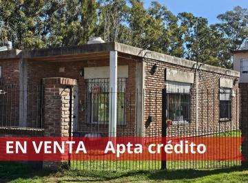 Casa · 114m² · 3 Ambientes · 2 Cocheras · Casa en Esquina en Belen de Escobar Para Aprovechar Mirala
