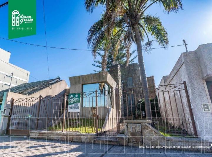 Casa · 250m² · 7 Ambientes