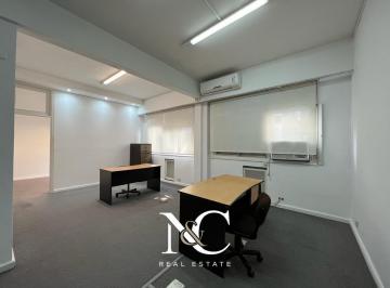 Oficina comercial · 70m² · 4 Ambientes · Oficina en Alquiler en Tribunales, Caba