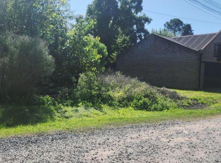 Terreno · 640m²