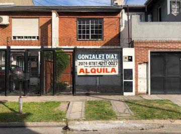 PH de 3 ambientes, Avellaneda · Duplex 3 Ambientes en Wilde