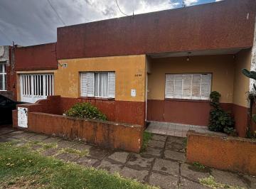 Casa de 4 ambientes, Tandil · Casa en Venta / Permuta con Amplio Lote Tandil