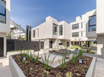 Departamento · 110m² · 4 Ambientes · 1 Cochera · Duplex Amoblado en Alquiler 3 Dorm. en Housing Distrito 20 – Nuevo Poeta Lugones
