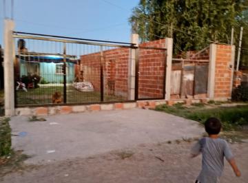 Casa de 2 ambientes, Ezeiza · Casa y Terreno en Venta en Spegazzini Todo Cerrado