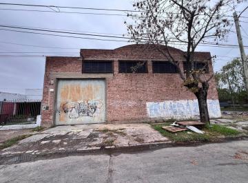 Bodega-Galpón · 600m² · Galpón en Berisso 600 m² 20x30 Esquina Depósito
