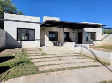 PH de 5 ambientes, Córdoba · Duplex en Venta en Barrio Cerrado La Catalina Av Boderau - Todo en Planta Baja