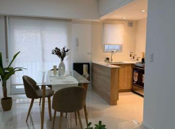 CRP-CRP-3451_2 · Venta de Departamento 3 Ambientes con Balcon a La Calle