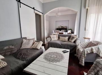 PH de 7 ambientes, Boedo · PH 7 Amb. 1° Piso Excelente Terraza + Balcón Al Frente - Boedo