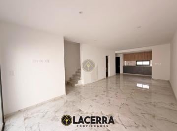 Casa · 103m² · 4 Ambientes · 1 Cochera · Duplex 4 Ambientes con Jardín y Cochera en Villa Ballester a Estrenar