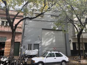 Bodega-Galpón · 400m² · Galpón en Chacarita