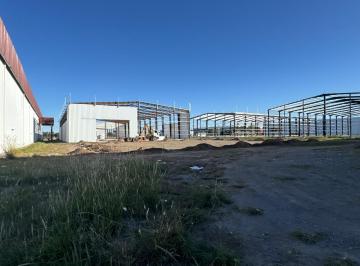 Bodega-Galpón · 770m² · 2 Ambientes · Polo 52: Llave en Mano, Renta Asegurada