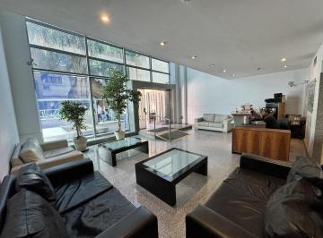Oficina comercial · 74m² · 4 Ambientes · En Venta Amplia y Luminosa Oficina a 1 Cuadra de Tribunales!