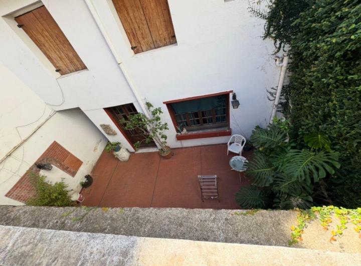 Casa · 320m² · 5 Ambientes