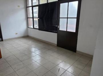 Oficina comercial · 60m² · 4 Ambientes · Alquiler de Oficinas Sobre Av!