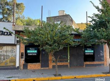Local comercial · 260m² · Local Comercial en Alquiler 260 m² - Bv Perón