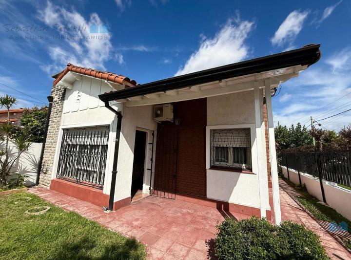 Casa · 90m² · 3 Ambientes · 1 Cochera