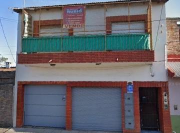 Casa · 60m² · 3 Ambientes · De La Peña 1700 - Monte Chingolo - Dto Tipo Casa 3 Amb en Planta Alta