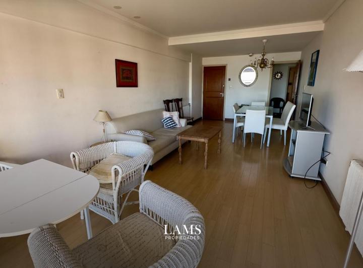 Departamento · 4 Ambientes · 1 Cochera