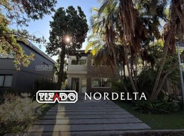 Casa · 170m² · 4 Ambientes · 2 Cocheras · Casa en Venta en General Pacheco, Tigre, G. B. a. Zona Norte