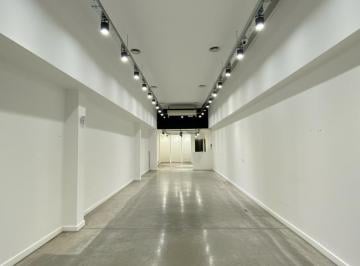 Local comercial · 120m² · Excelente Local en Alquiler en Plena Zona Comercial