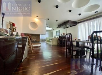 Casa · 291m² · 4 Ambientes · 2 Cocheras · Venta Casa 4 Ambientes en Villa Gral. Mitre