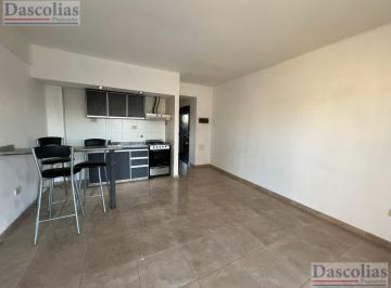 Departamento · 45m² · 2 Ambientes · 1 Cochera · Departamento de 2 Ambientes con Cochera, Muy Buena Ubicación!