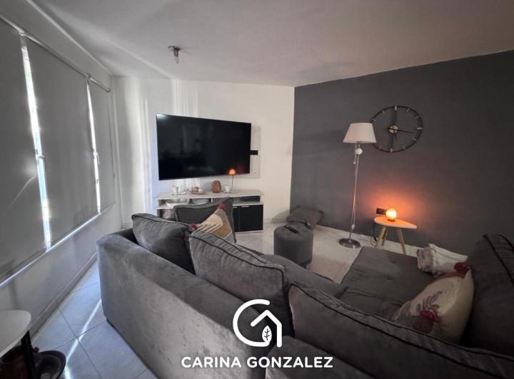 Casa · 312m² · 4 Ambientes · 1 Cochera