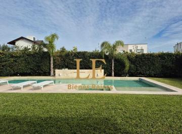 Casa · 260m² · 4 Ambientes · 6 Cocheras · Venta Casa en San Matías, Escobar